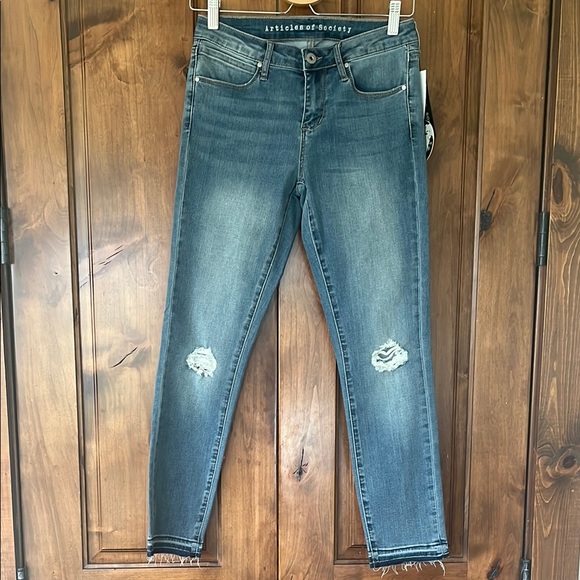 Women's Articles of Society Blue Jeans - Picture 1 of 10